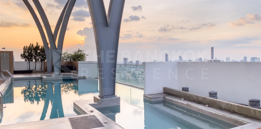 Condominio de 2 dormitorios en Bangkok, Tailandia № 186935