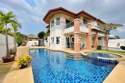 Haus in Pattaya, Thailand 3 Schlafzimmer № 250532