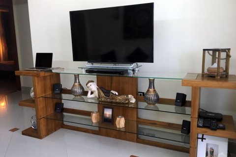 Condominio de 2 dormitorios en Pattaya, Tailandia № 242329 - foto 3