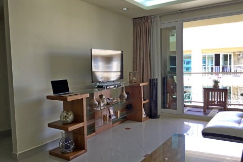 Condominio de 2 dormitorios en Pattaya, Tailandia № 242329 - foto 2