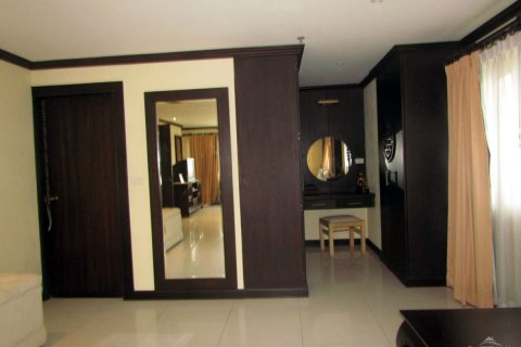 Condominio de 1 dormitorio en Pattaya, Tailandia № 242249 - foto 9