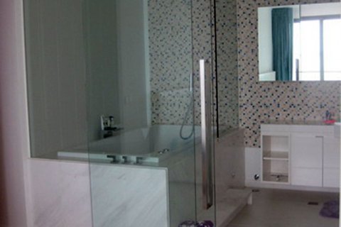 Condominio de 2 dormitorios en Pattaya, Tailandia № 243027 - foto 10