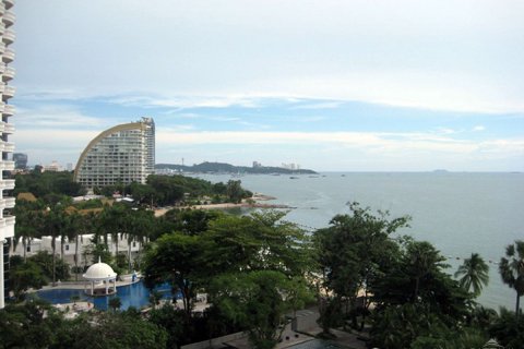 Condominio de 2 dormitorios en Pattaya, Tailandia № 243027 - foto 14