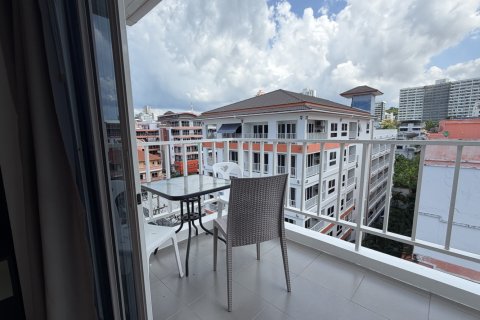Apartamento de 2 dormitorios en Pattaya, Tailandia № 255065 - foto 9