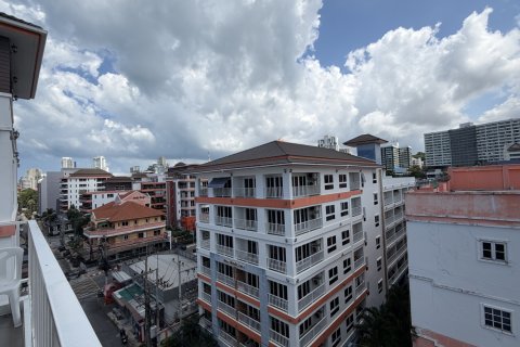 Apartamento de 2 dormitorios en Pattaya, Tailandia № 255065 - foto 3