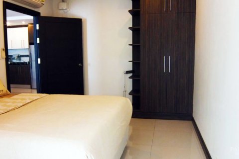 Condo in Pattaya, Thailand, 2 bedrooms  № 242242 - photo 4