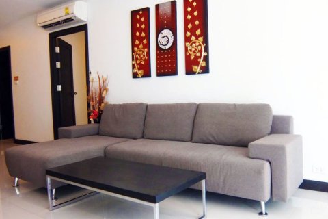 Condo in Pattaya, Thailand, 2 bedrooms  № 242242 - photo 8