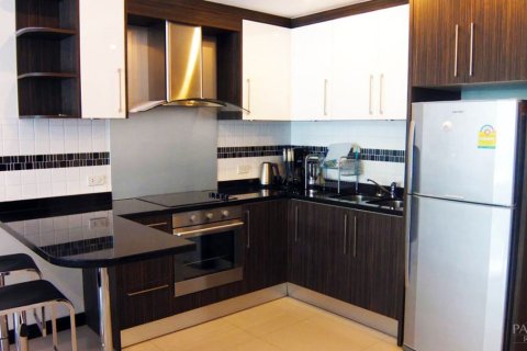 Condo in Pattaya, Thailand, 2 bedrooms  № 242242 - photo 6