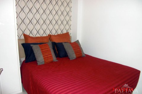 Condominio de 2 dormitorios en Pattaya, Tailandia № 242973