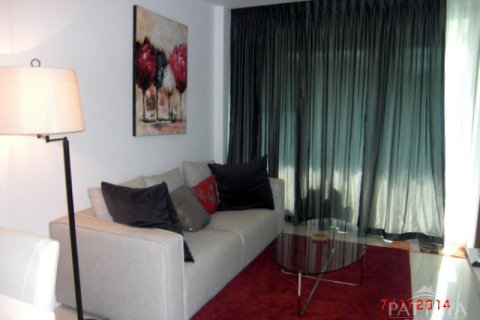 Condominio de 2 dormitorios en Pattaya, Tailandia № 242973 - foto 2