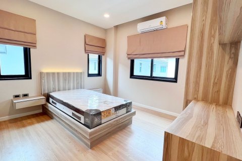 บ้านในพัทยา, ประเทศไทย 3 ห้องนอน № 243236 - รูปถ่าย 17