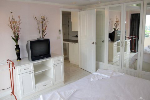Condo in Pattaya, Thailand, 1 bedroom № 242631 - photo 7
