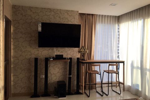 Condo in Pattaya, Thailand, 2 bedrooms  № 242331 - photo 4