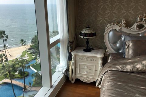 Condo in Pattaya, Thailand, 2 bedrooms  № 242331 - photo 25