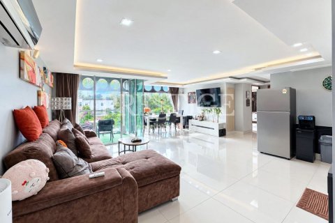 Condo in Pattaya, Thailand, 2 bedrooms  № 254662