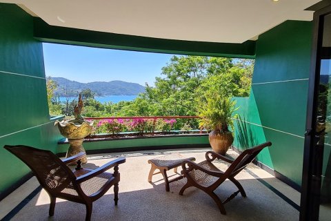 Condominio de 2 dormitorios en Kata, Tailandia № 241992 - foto 14
