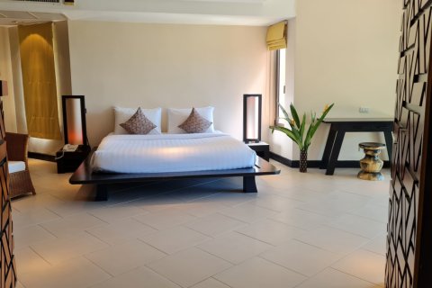 Condominio de 2 dormitorios en Kata, Tailandia № 241992 - foto 17