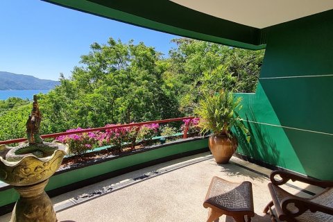Condominio de 2 dormitorios en Kata, Tailandia № 241992 - foto 2