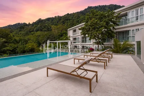 Condo in Patong, Thailand, 1 bedroom № 234147 - photo 2
