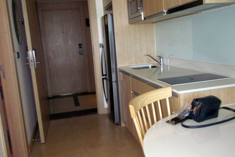 Estudio en el condominio en Pattaya, Tailandia № 242304 - foto 3