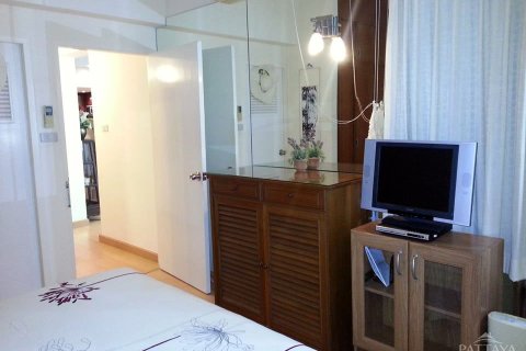 Condominio de 2 dormitorios en Pattaya, Tailandia № 242904 - foto 4