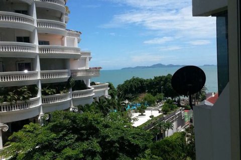 Condominio de 2 dormitorios en Pattaya, Tailandia № 242904 - foto 8
