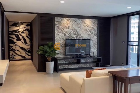 Estudio en el condominio en Pattaya, Tailandia № 243535