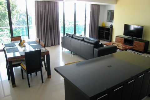 Condominio de 2 dormitorios en Jomtien Beach, Pattaya, Tailandia № 242545 - foto 14