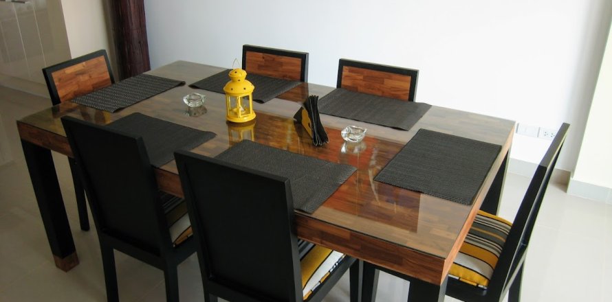 Condominio de 2 dormitorios en Jomtien Beach, Pattaya, Tailandia № 242545