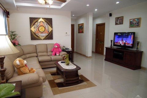 Condominio de 2 dormitorios en Jomtien Beach, Pattaya, Tailandia № 242665 - foto 7
