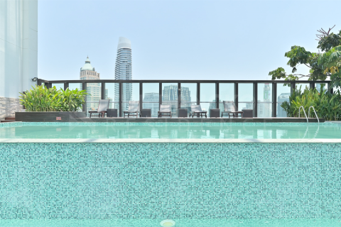 Condo in Bangkok, Thailand, 2 bedrooms  № 210179 - photo 8