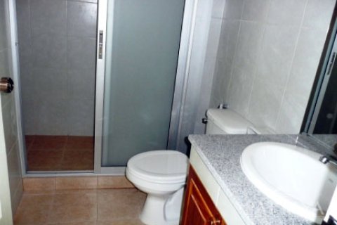 Condominio de 1 dormitorio en Pattaya, Tailandia № 242778 - foto 3