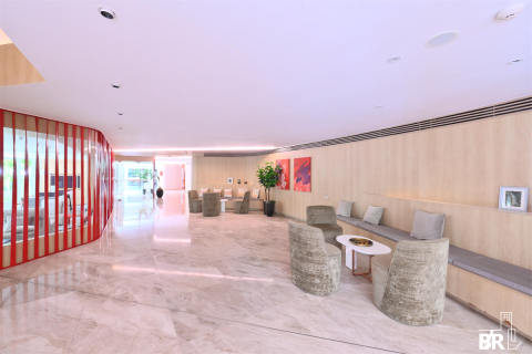 Condo in Bangkok, Thailand, 3 bedrooms № 186711 - photo 9