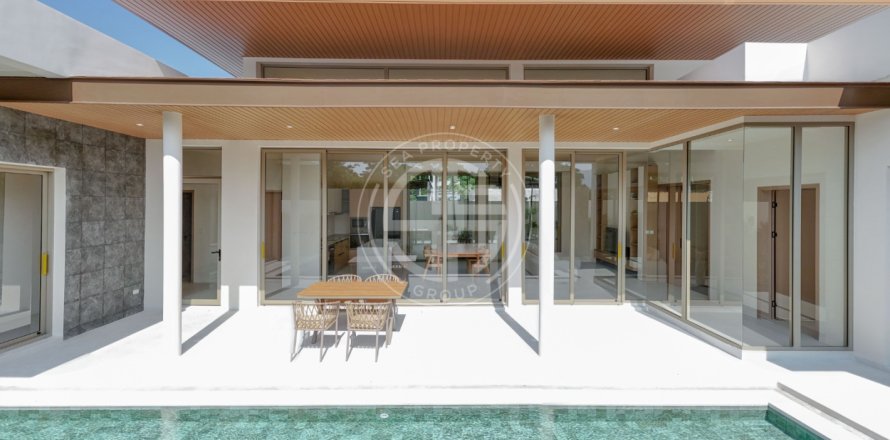 Villa à Phuket, Thaïlande 3 chambres № 241728