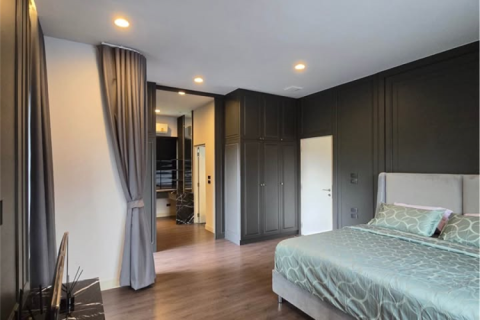 Haus in Bangkok, Thailand 3 Schlafzimmer № 234402 - Foto 3