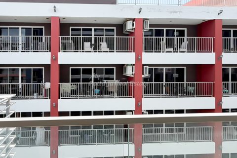 Condominio de 1 dormitorio en Pattaya, Tailandia № 241545 - foto 8