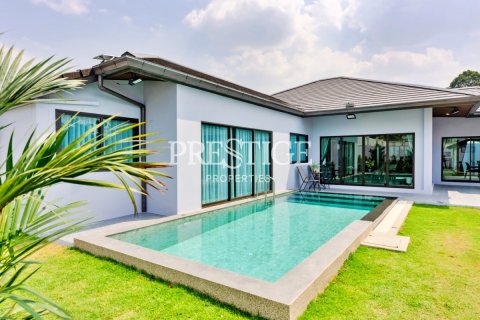Maison à Pattaya, Thaïlande 3 chambres № 250535