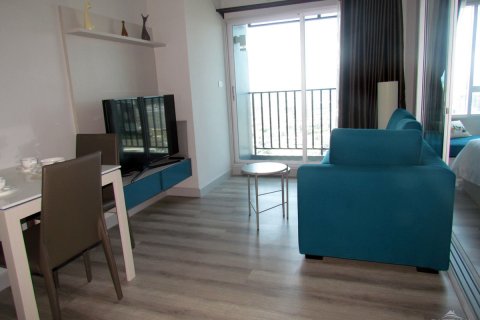 Condominio de 1 dormitorio en Pattaya, Tailandia № 242376