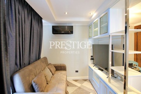 Condo in Pattaya, Thailand, 2 bedrooms  № 250655