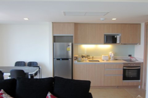Condo in Pattaya, Thailand, 1 bedroom  № 243035 - photo 4