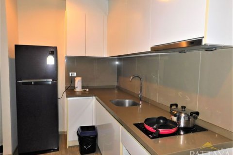 Condo in Pattaya, Thailand, 1 bedroom  № 242474 - photo 2