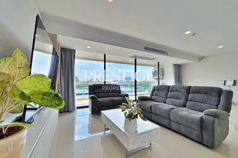 Condo in Pattaya, Thailand, 3 bedrooms № 250350