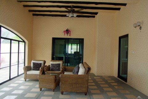 Casa de 3 dormitorios en Pattaya, Tailandia № 243112 - foto 16