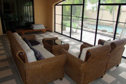Casa de 3 dormitorios en Pattaya, Tailandia № 243112 - foto 13