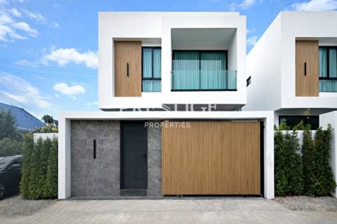 House in Pattaya, Thailand 3 bedrooms № 250164