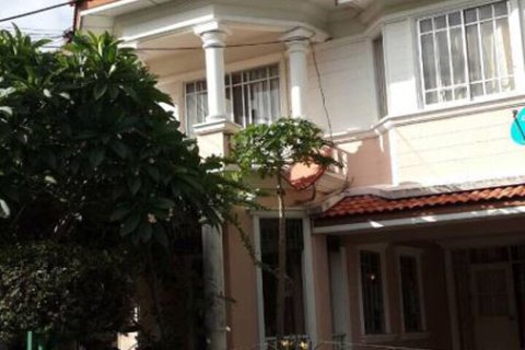 Casa de 3 dormitorios en Pattaya, Tailandia № 243094 - foto 11