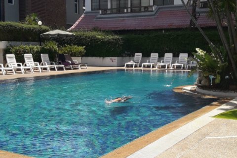 Condominio de 2 dormitorios en Pattaya, Tailandia № 242508 - foto 16