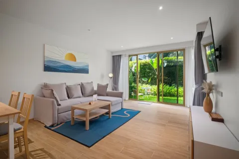 Condominio de 1 dormitorio en Bang Tao, Tailandia № 242000
