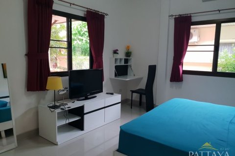 Casa de 2 dormitorios en Pattaya, Tailandia № 243146 - foto 4