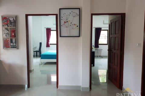 Casa de 2 dormitorios en Pattaya, Tailandia № 243146 - foto 6